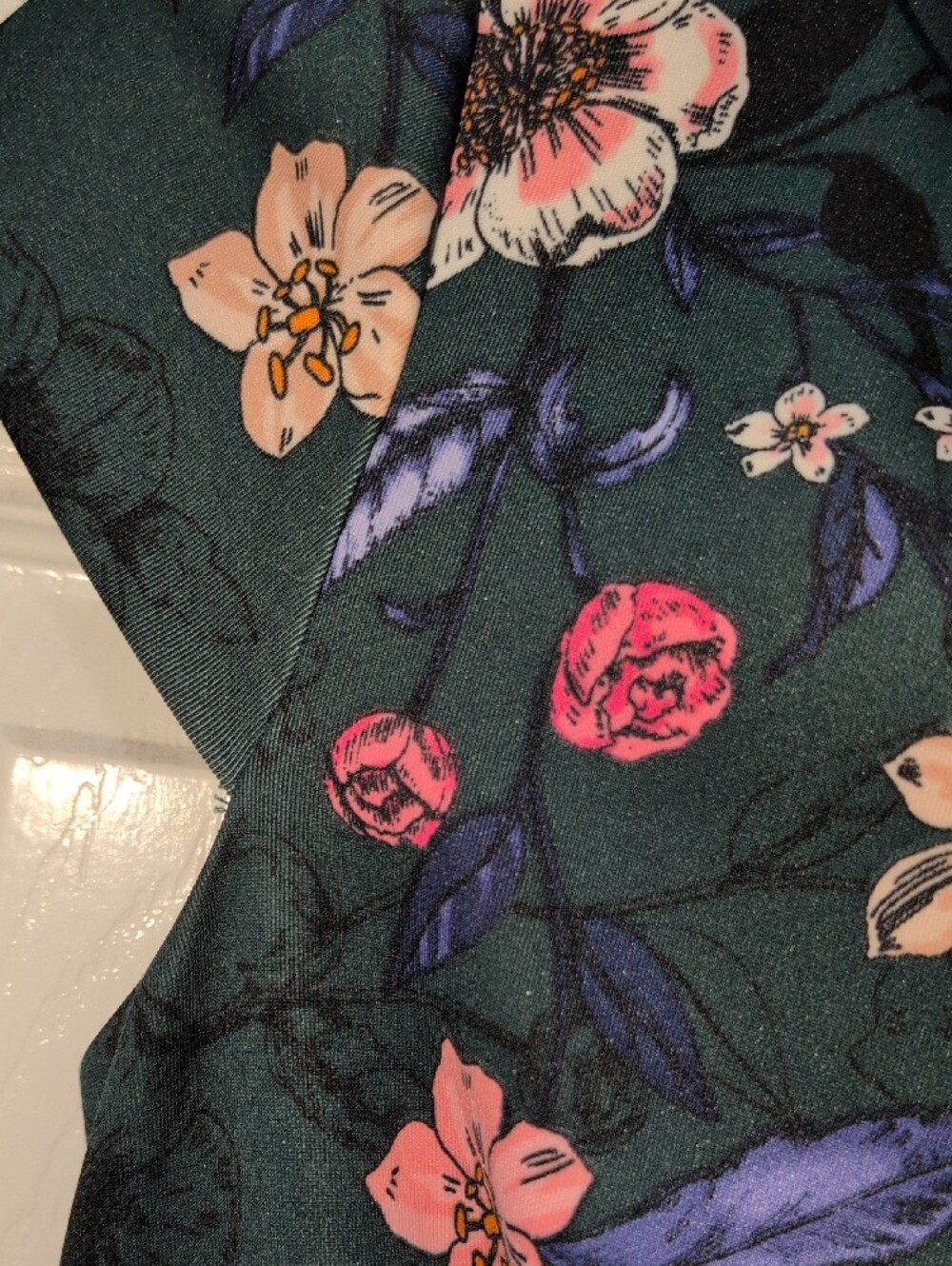 Vince Camuto Dark Green Lined Floral Dress - Picture 5 of 11